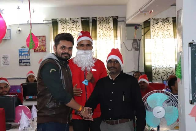 Christmas 2018 - 19