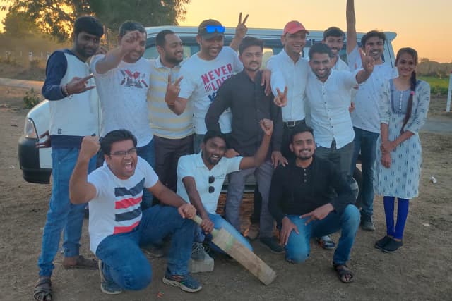 /var/www/html/rayvat_com/assets/images/cricket/29