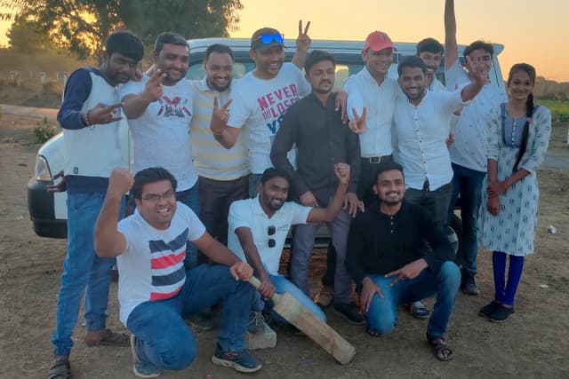/var/www/html/rayvat_com/assets/images/cricket/30